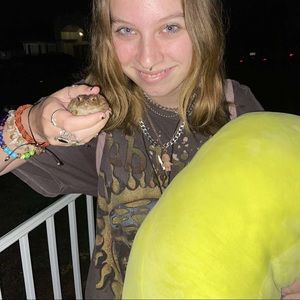 Meet your Posher, Emma